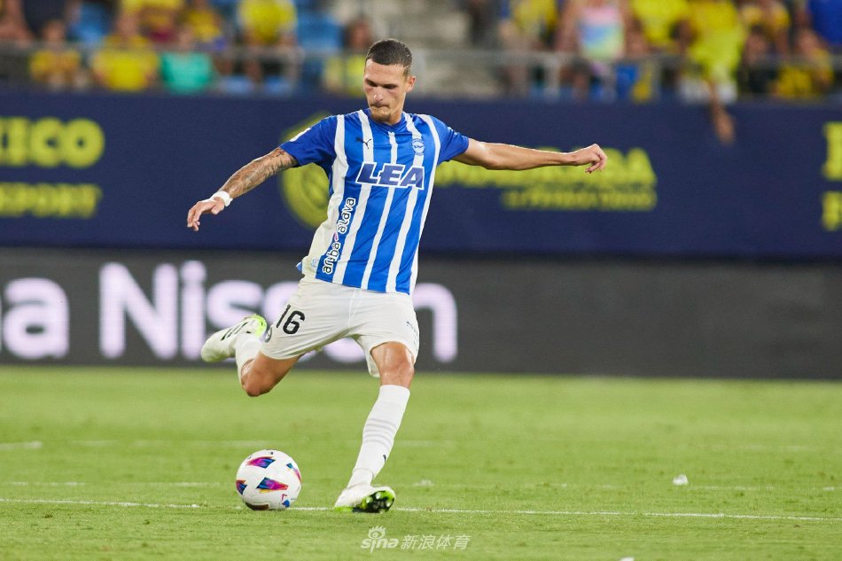 他对球队建 他对球队建