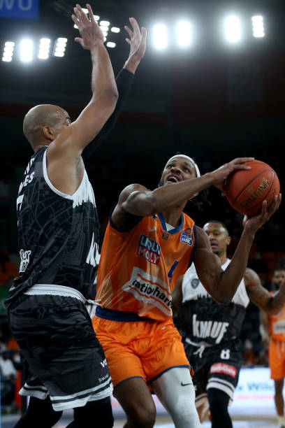 对于勒沃库 对于勒沃库