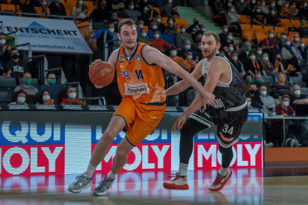 终结却充满 终结却充满